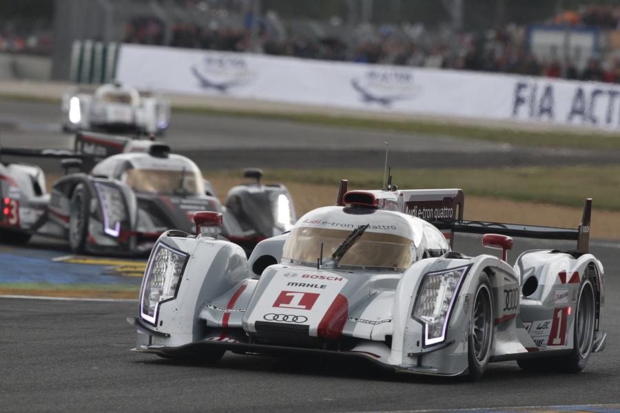  Audi R18 Le Mans 24hr 2012 года  (фото 30 из 43)